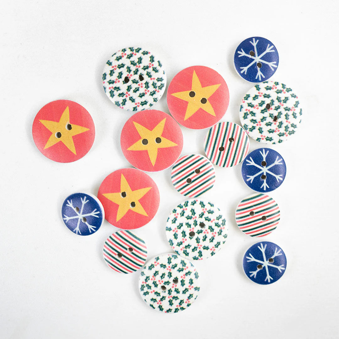 Dovecraft Christmas Naughty or Nice Wooden Buttons x16